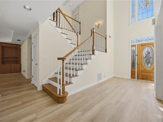 4625 Fairway View Court