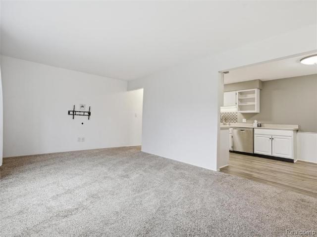 4625 Leafdale Avenue # 2B
