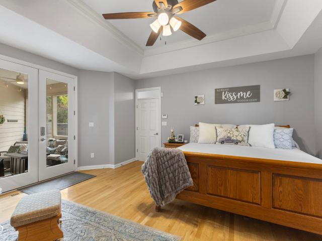 4627 Ridgewood Drive