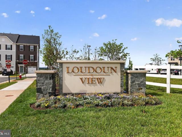 46294 Mount Milstead Terrace # 400