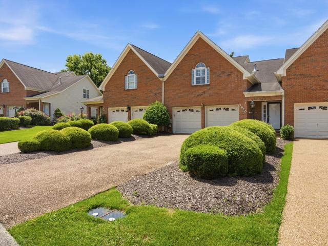 4620 Fire Pink Trail