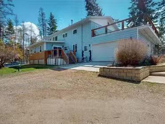 4620 38Th Avenue, Cranbrook, BC, V1C 4H4 Luxury House for sa.