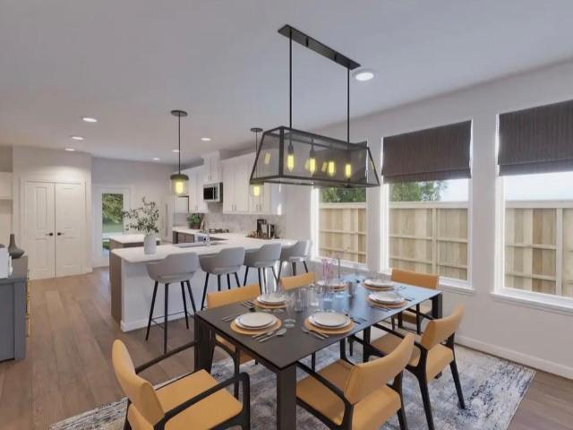 462 Burlington Dr