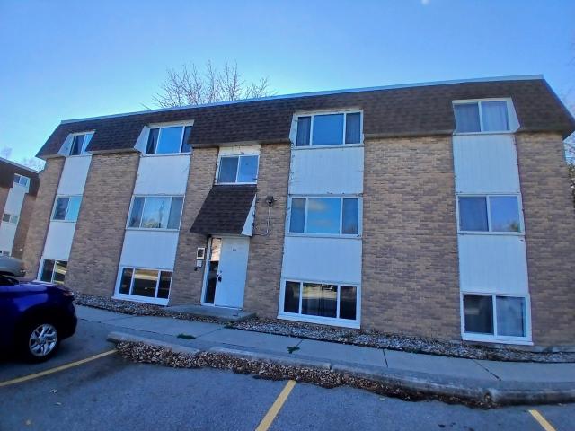 462 Henrietta Street 2 Bedroom Unit Apartment for Rent