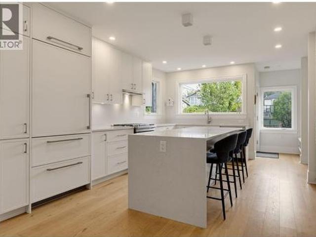 462 W 22Nd Avenue, Vancouver, BC, V5Y 2G5 house for sale | Listing ID R3166 | Royal LePage