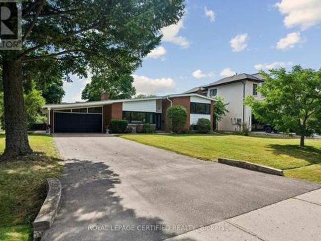 462 The Kingsway, Toronto, ON, M9A 3W4 house for sale | Listing ID W13605 | Royal LePage