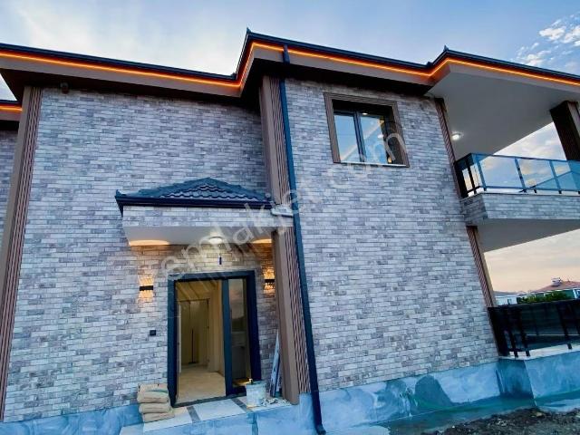 462m2 Bahçeli 4+1 220m2 Ultra Lüks Dubleks Villa Fiyatı Düştü