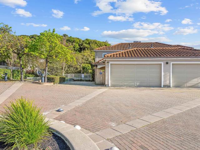 4636 Redwood Rd