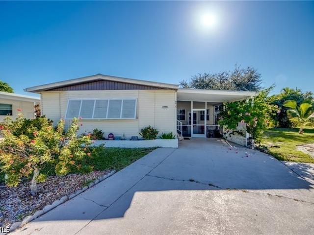 4639 Catfish Ct, Saint James City, FL 33956