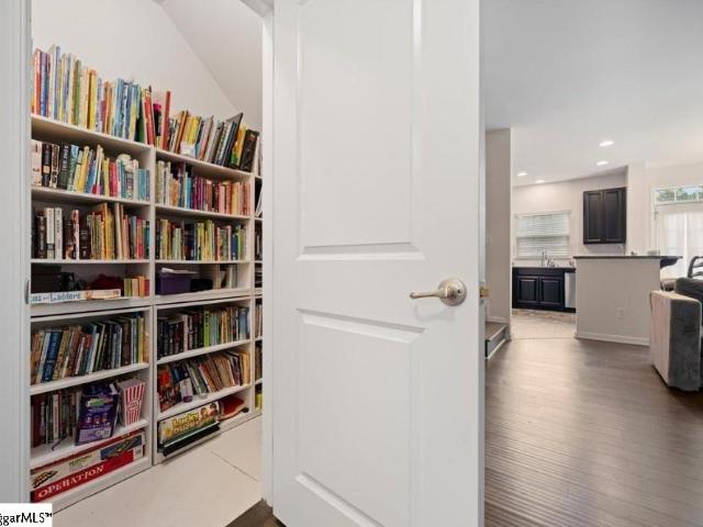 463 Christiane Way