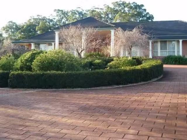 463 Galston Road, DURAL House for rent Listed by Renee Laing.