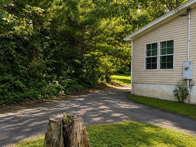 463 Hill And Dale Drive