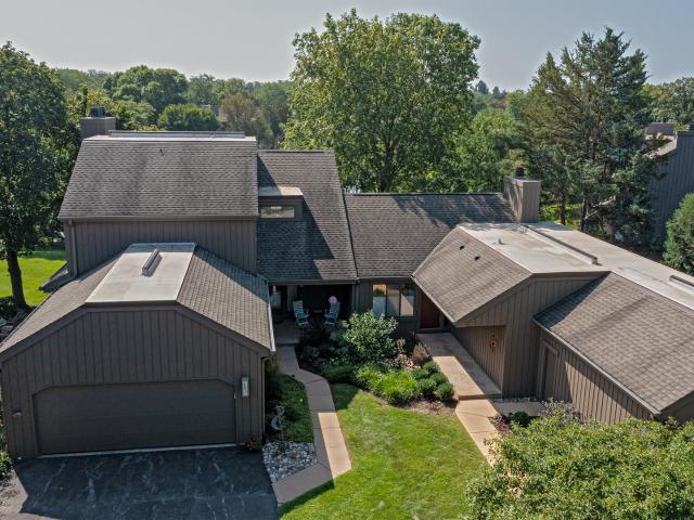463 Woodview Road