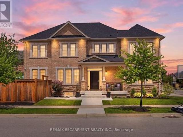 4645 Doug Wright Drive, Burlington, ON, L7M 0L3 house for sale | Listing ID W13518 | Royal LePage