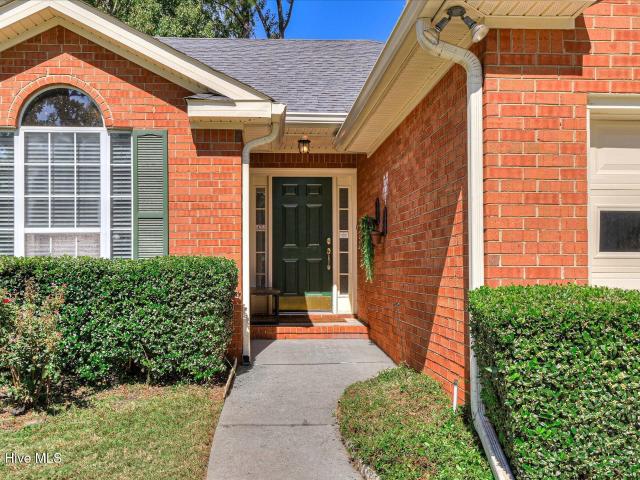 4647 Leeward Drive