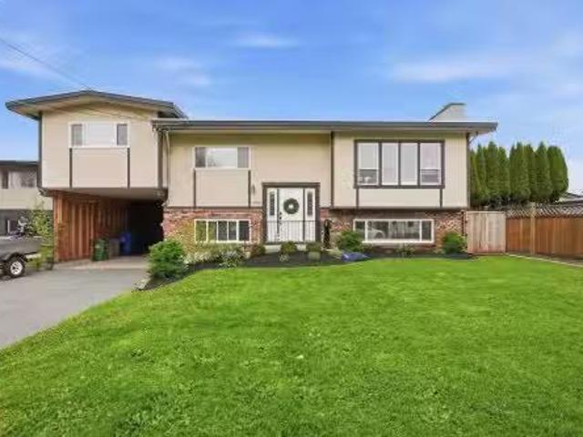 46489 Hurndall Crescent, Chilliwack, BC, V2P 1E8 house for s.