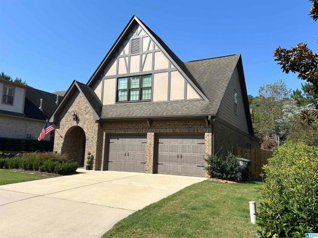 4648 Cotswold Lane