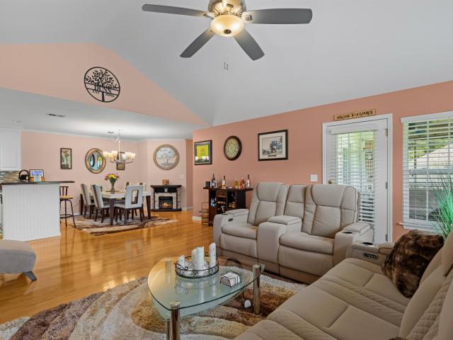 4649 Fringetree Dr. H