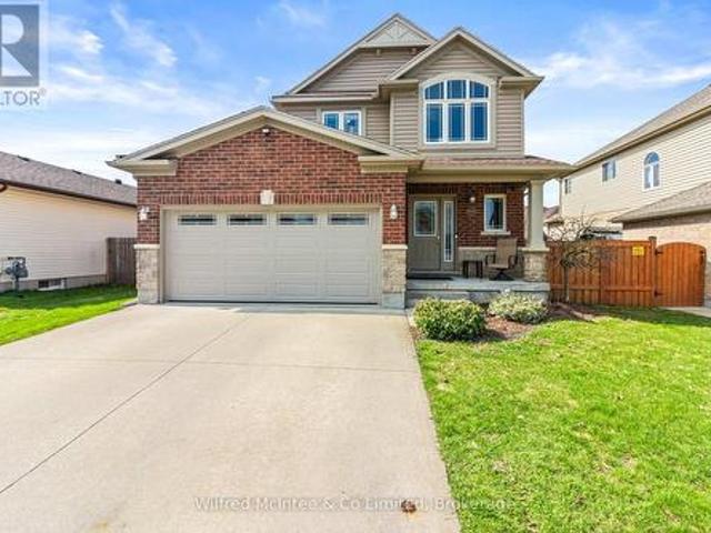 464 Joseph Street, Saugeen Shores, ON, N0H 2C2 house for sale | Listing ID X13066 | Royal LePage