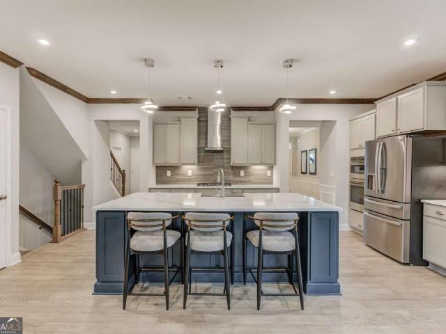 464 Michigan Circle