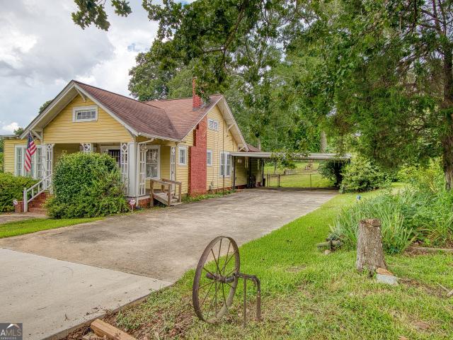 464 Sargent Main Street
