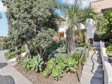 464 Prospect St 101