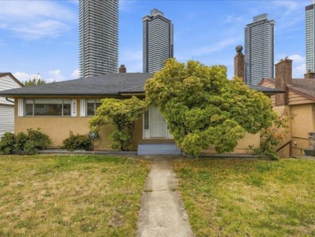 4656 Brentlawn Drive, Burnaby, BC, V5C 3V2 house for sale | Listing ID R3175 | Royal LePage