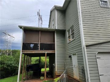 4656 Chimney Rock Drive SW