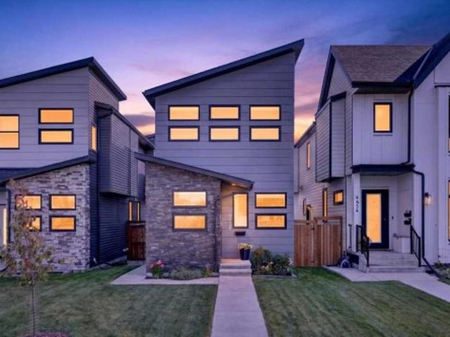 4656 82 Street Nw, Calgary, AB, T3B 2P7 house for sale | Listing ID A2346 | Royal LePage