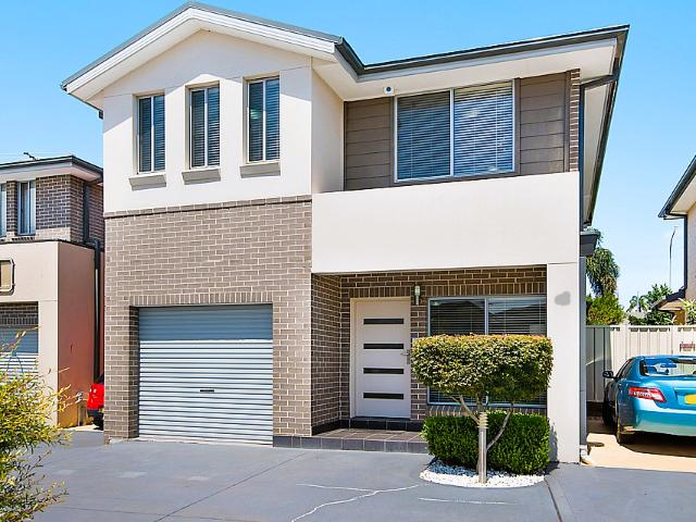 46/570 Sunnyholt Road, Stanhope Gardens
