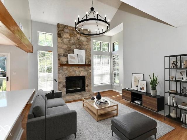 4657 Chatterton Circle
