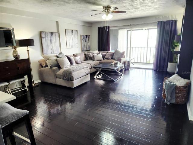4651 1st St NE, Unit 306, St. Petersburg, FL 33703 | MLS #TB8524