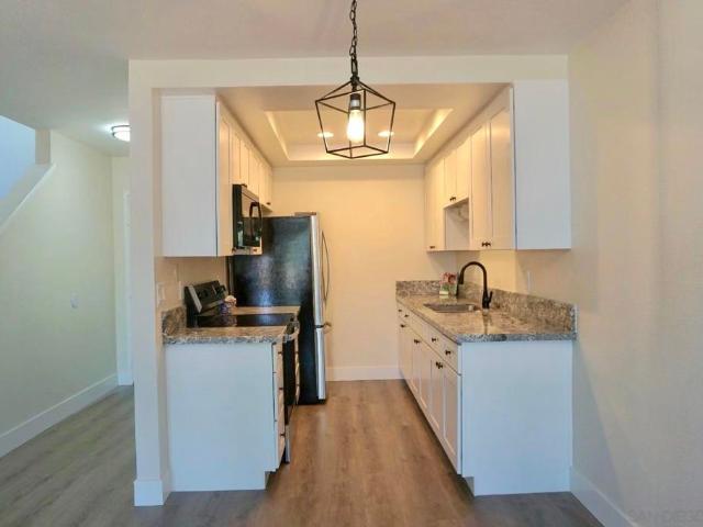 465 4th Ave 16