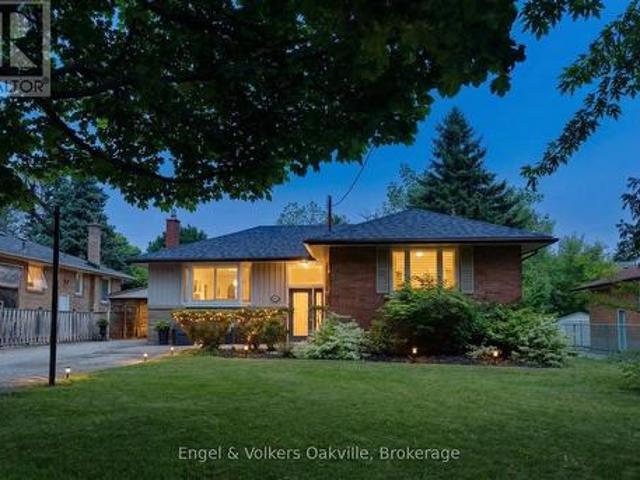 465 Fourth Line, Oakville Wo West, ON, L6L 5A6 house for sale | Listing ID W13823 | Royal LePage