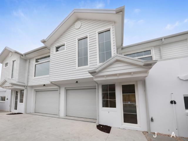 4/65 Kingsville Street, Kingsville | Jas Stephens