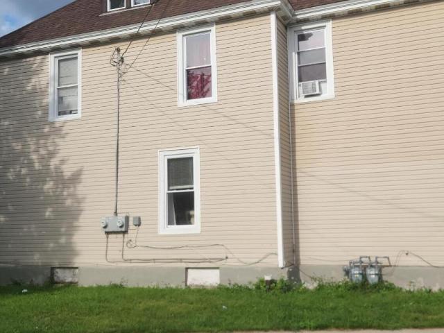 465 Hulett Street
