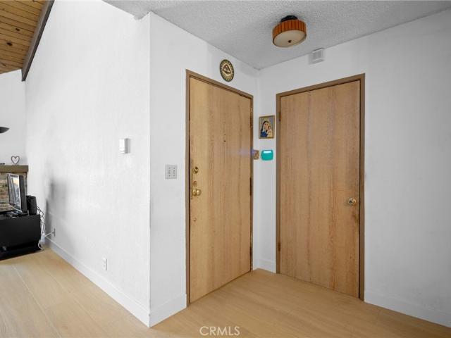 465 Ivy Street 305