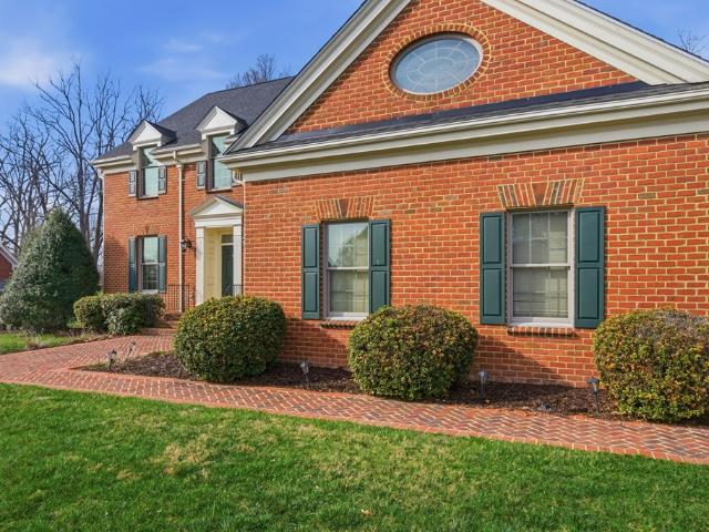 465 Loretto Dr