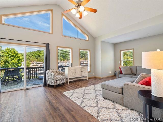 465 Ledgestone Estates Lane