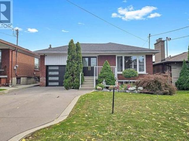 465 Maple Leaf Drive, Toronto, ON, M6L 1R1 house for sale | Listing ID W13859 | Royal LePage