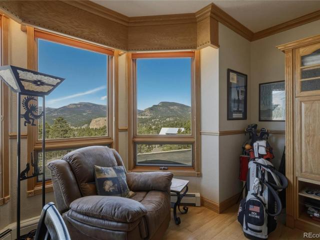 465 N Skyline Drive