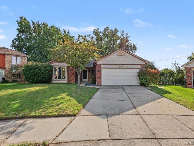 46607 Foxtail Court