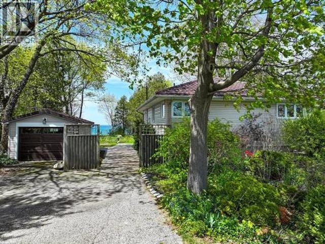 4660 Lakeside Street, Plympton Wyoming, ON, N0N 1J6 house for sale | Listing ID 26018 | Royal LePage
