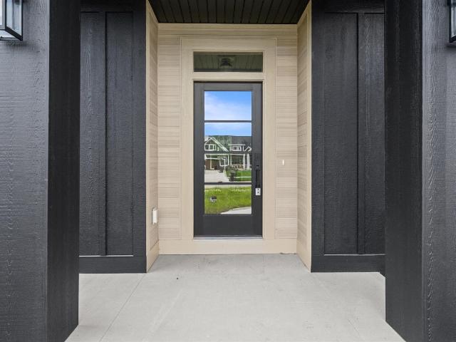 4662 Hidden Ridge Drive
