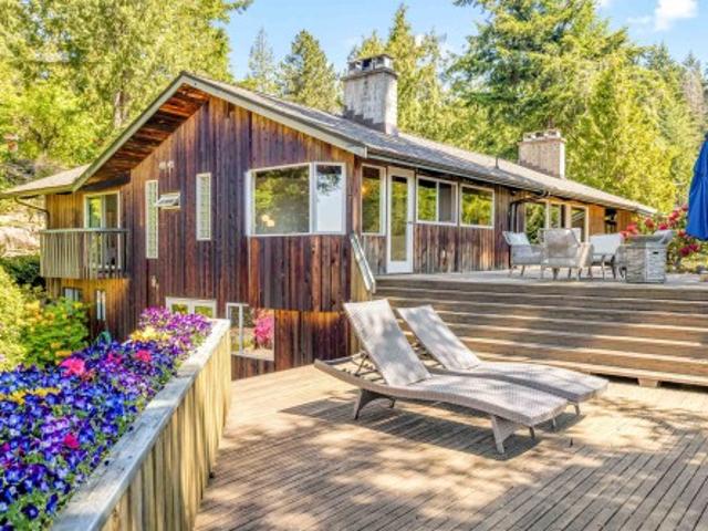 4663 Woodridge Place, West Vancouver, BC, V7S 2X1 house for sale | Listing ID R3115 | Royal LePage