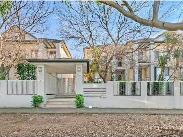 4/66 70 Gladstone Street, NORTH PARRAMATTA Townhouse for rent.