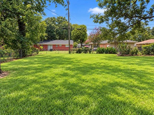 466 Iroquois Trail