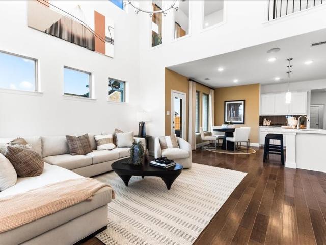 466 Wonder Gardens Alley