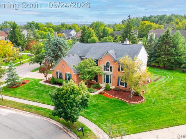 46740 Club Court