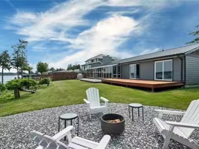 4675 Discovery Dr, Campbell River, BC, V9W 4Y1 Luxury House.